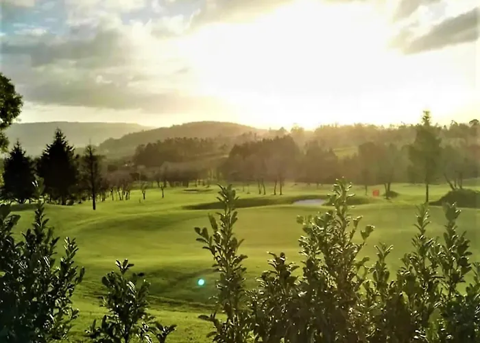 In Naron Near Pantin & Golf * O Val